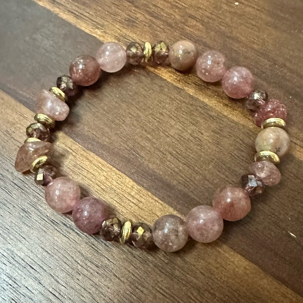 Strawberry Quartz Bracelet 6.5 inches